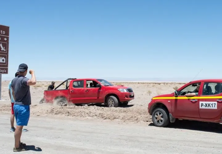 Hiring a 4x4 car from San Pedro de Atacama to visit the Atacama Desert, Chile