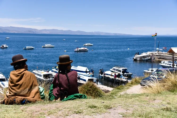 Lake Titicaca: the highest navigable body of water in the world and one of the unmissable Bolivia tourist attractions.