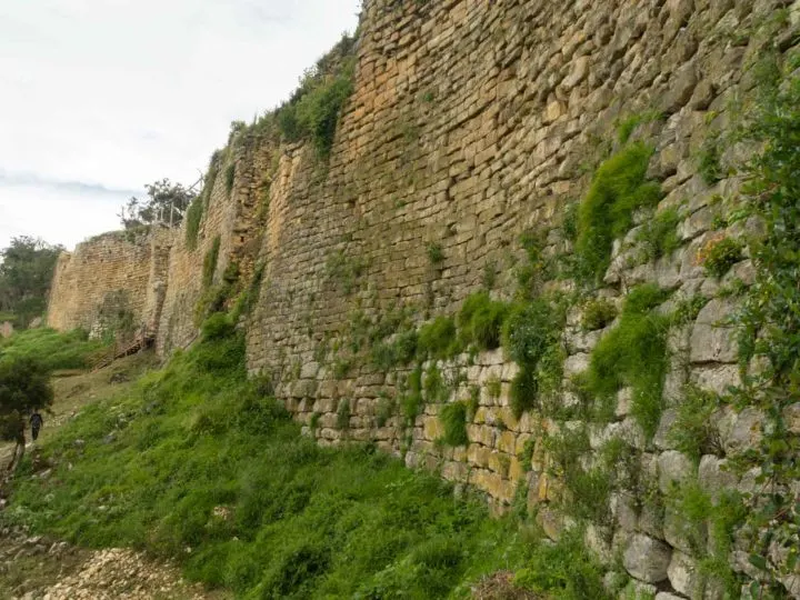 The 18-metre-high stone walls of the Kuelap Fortress near Chachapoyas, an unmissable destination in Peru