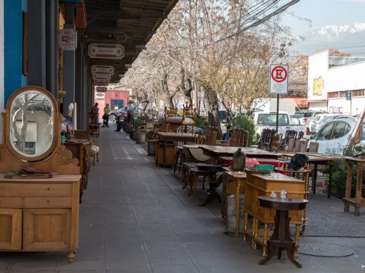 Antiques in Barrio Italia, Santiago