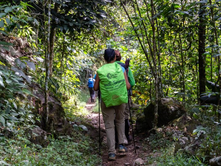 The path on the the Salkantay trek to Machu Picchu