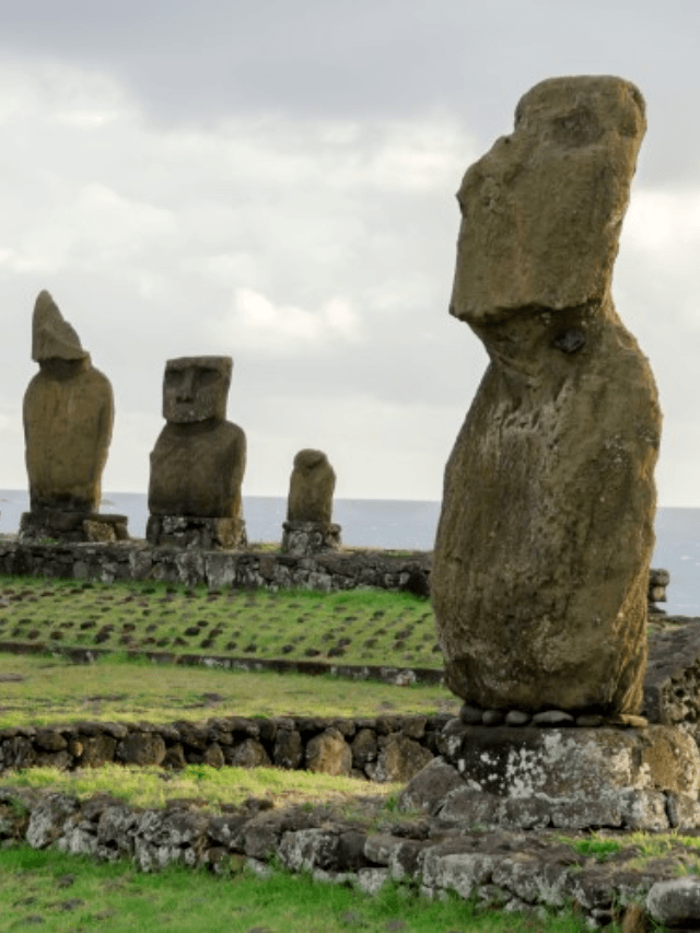 Guide to Visiting Easter Island Without Breaking the Bank Story
