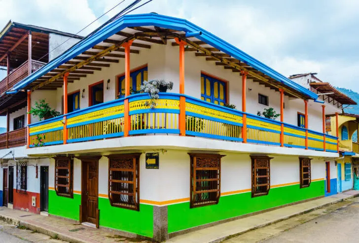 Municipal-Theather-in-Jardin-Colombia