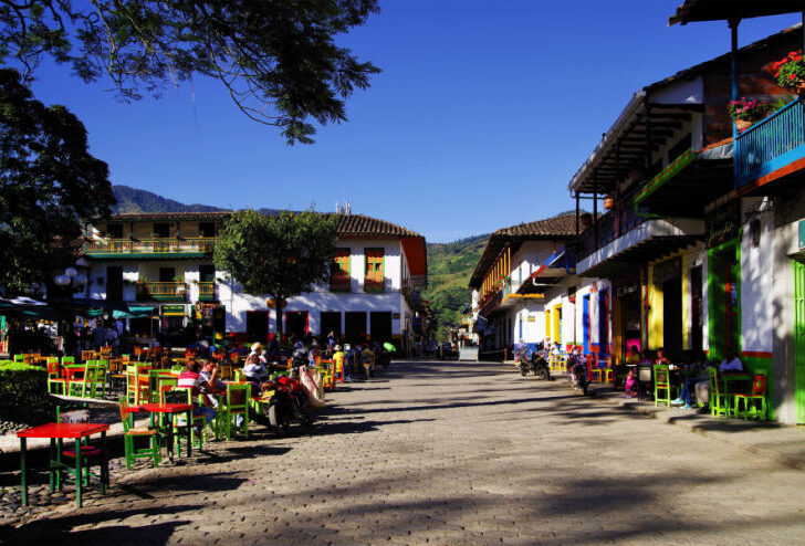 Buildings surrounding The Plaza Principal in Jardin Colombia