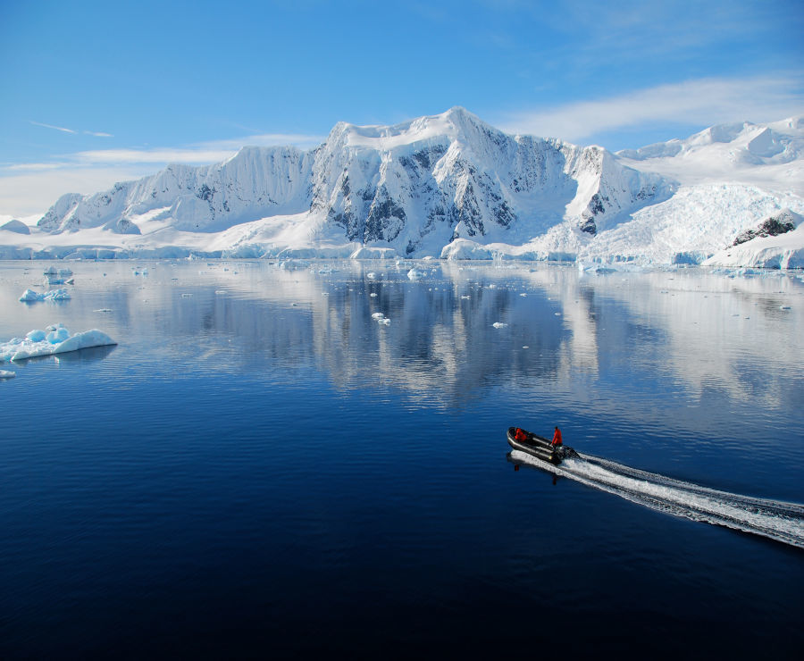 A boat crosses Antarctica