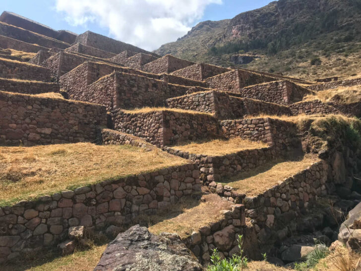The stone terraces of Huchuy Qosqo, which can be seen from the Tambomachay to Huchuy Qosqo hike.